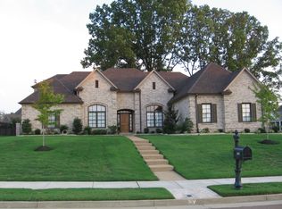 665 Hawks Peaks Rd, Collierville, TN 38017