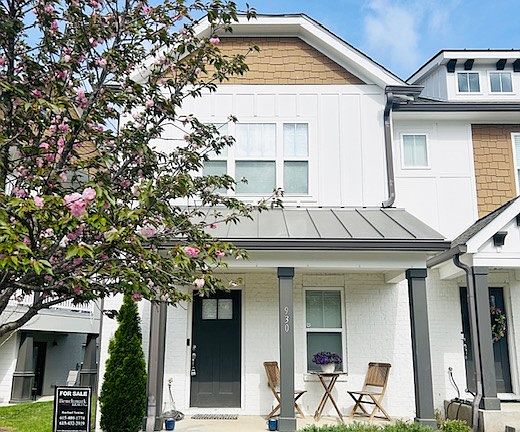 3rd image of 930 Governors Ct