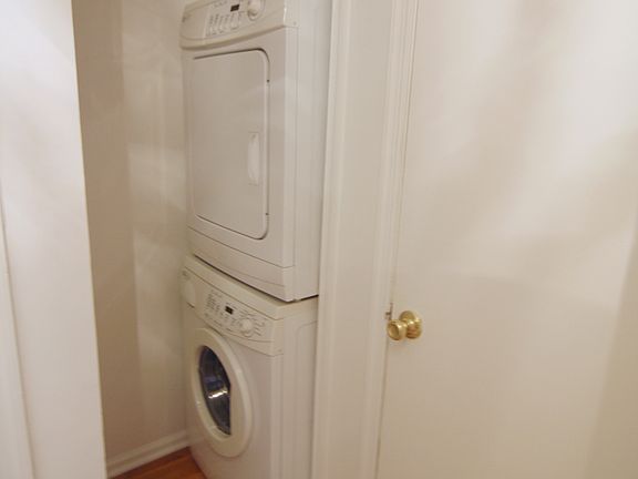 2nd image of 1527 S Broad St #3