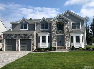 178 Remsen Ave, Avenel, NJ 07001