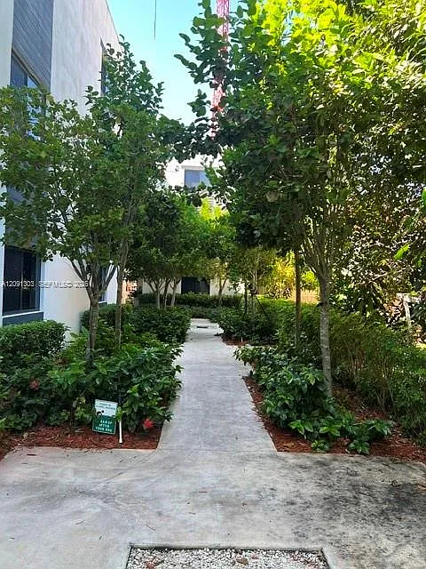 City Of Miami South — Photo 2