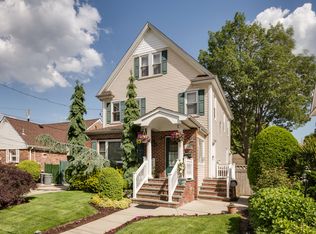 325 Atlantic Ave, Cedarhurst, NY 11516