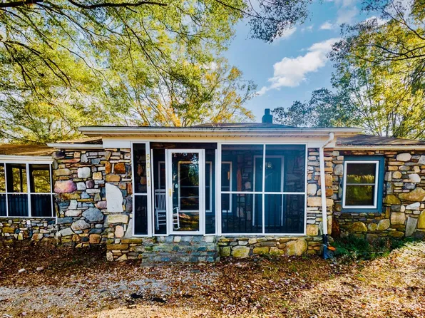 5011 Lewis Rd, Gastonia, NC 28052