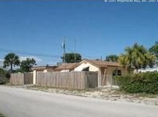 1111 Ridge Rd, Lake Worth, FL 33462