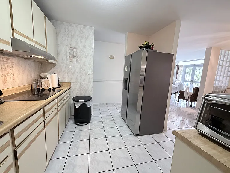 Kitchen + Brand New Refrigerator Samsung