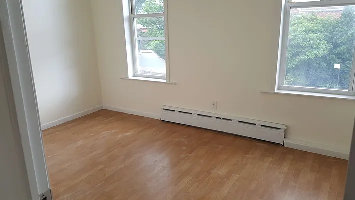 Rented by Naomi Property LLC | media 19