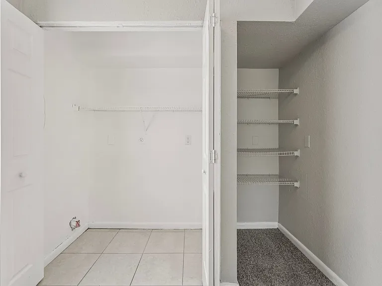 Del Rio Apartment Homes — Photo 30