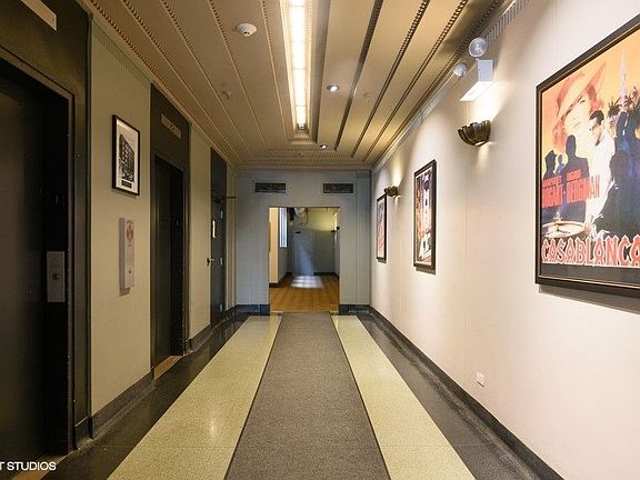 3rd image of 1307 S Wabash Ave APT 404