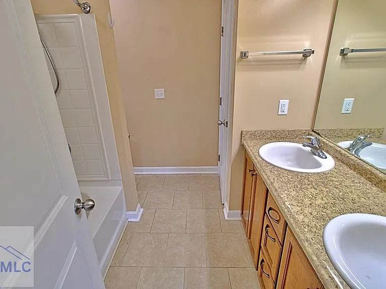 119 Grandview Dr — Photo 19