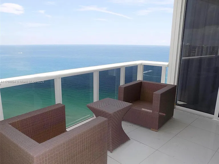 18201 Collins Ave #3906 — Photo 8