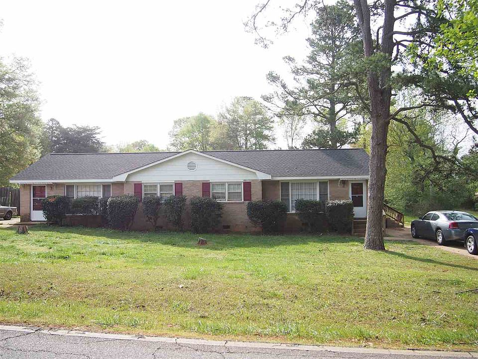 2nd image of 2245-2247 John Dodd Rd