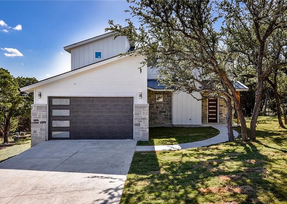 1st image of 18519 Staghorn Dr