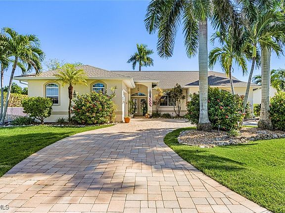 2nd image of 5603 SW 11th Ave