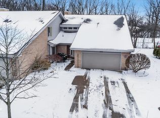 5386 Warwick Trl, Grand Blanc, MI 48439