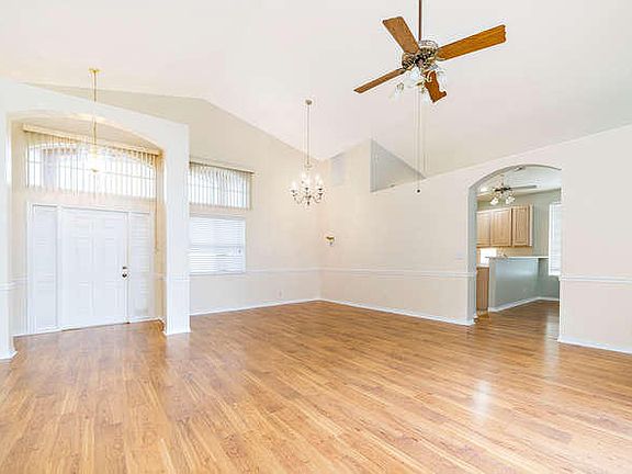 4th image of 9205 Cove Point Cir