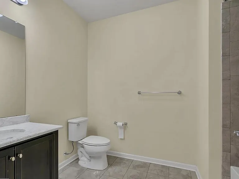 1113 Halifax Pl — Photo 23