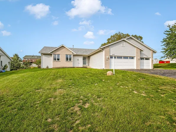 5394 Painted Pony Ln, Loves Park, IL 61111