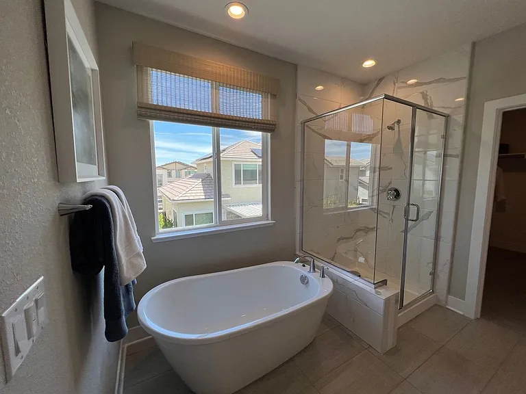 809 Cosmos Dr — Photo 9