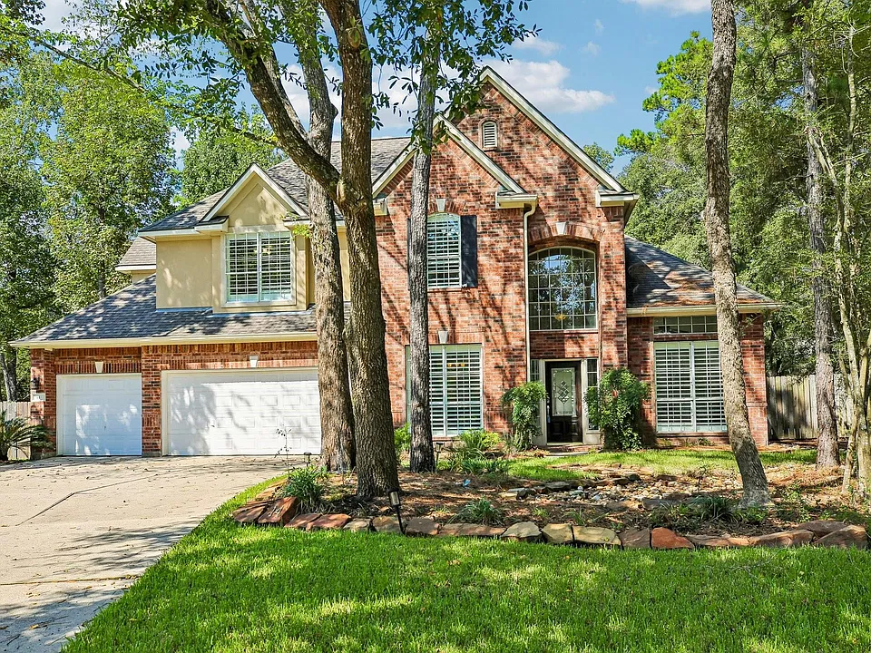 14 Guinevere Pl