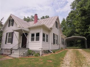 102 W Washington St, Grafton, IL 62037