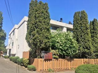 Win Don, Seattle, WA 98103