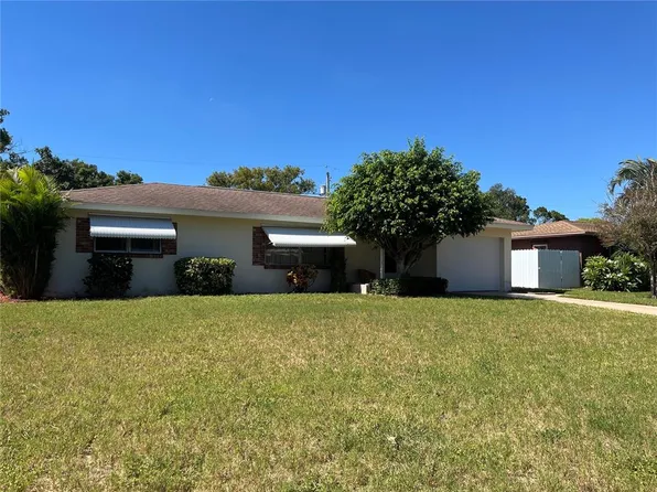8834 108th Ln, Seminole, FL 33772