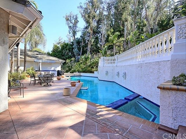 1st image of 141 S Peralta Hills Dr
