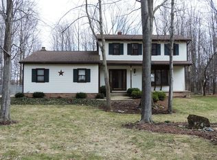 8749 Melody Ln, Macedonia, OH 44056