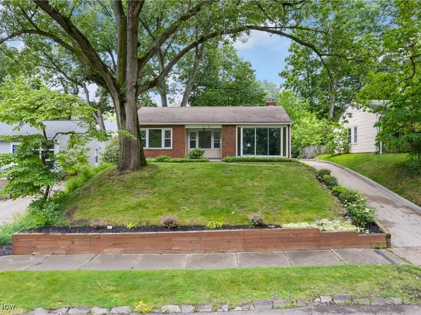 164 Goodview Ave, Akron, OH 44305