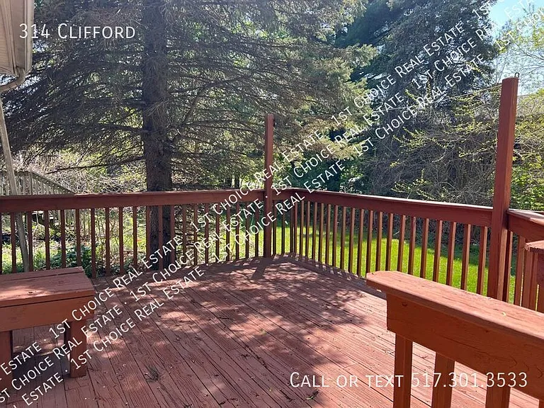 314 Clifford St — Photo 15
