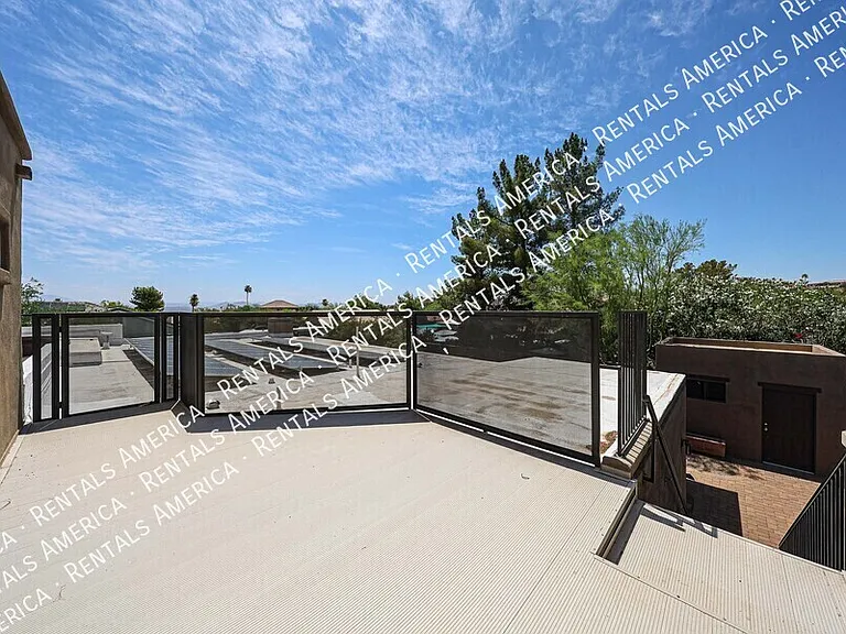 15811 E Richwood Ave — Photo 48