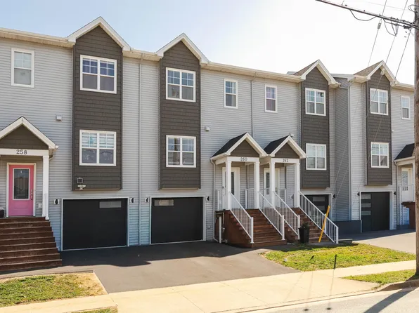 260 Nadia Dr, Halifax, NS B3A 0A9