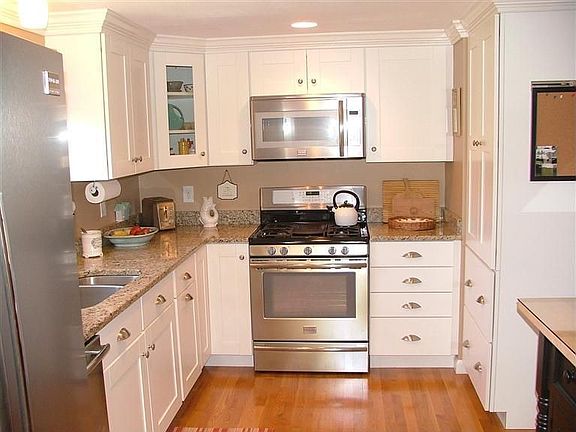 4th image of 74 Pheasant Cove Cir