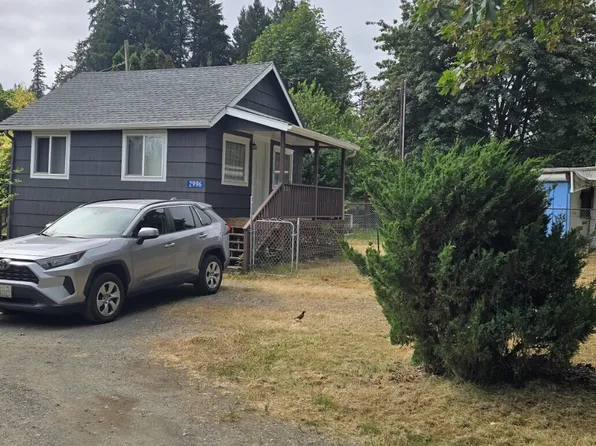2996 Northlake Way NW, Bremerton, WA 98312