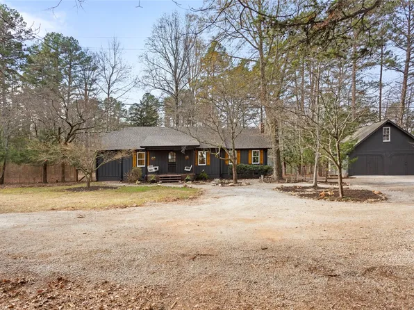 204 Ridgewood Dr, West Union, SC 29696