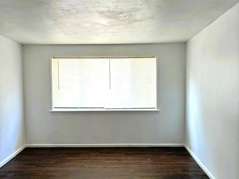 43 S Meadowcliff Dr — Photo 2