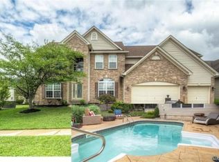 3010 Brook Hollow Dr, O'Fallon, MO 63366