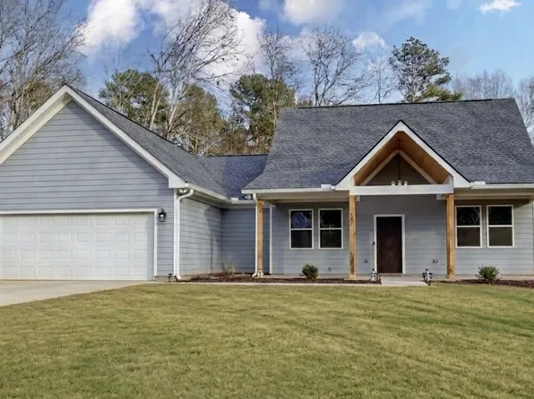 567 Martin Luther King Jr Dr, Jefferson, GA 30549