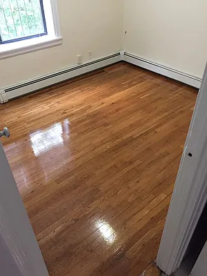 Rented by Metroline Realty | media 20