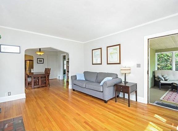 4th image of 4708 Xerxes Ave S