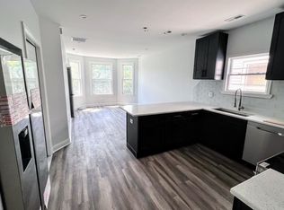 3840 W Diversey Ave #2, Chicago, IL 60647