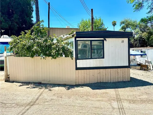 905 W La Cadena Dr Space 12, Riverside, CA 92501