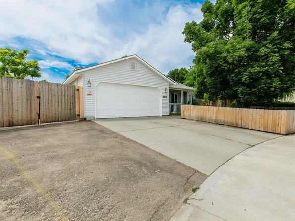 2212 Orion Ave, Nampa, ID 83651