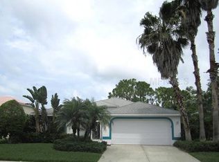 8910 Olde Hickory Ave, Sarasota, FL 34238