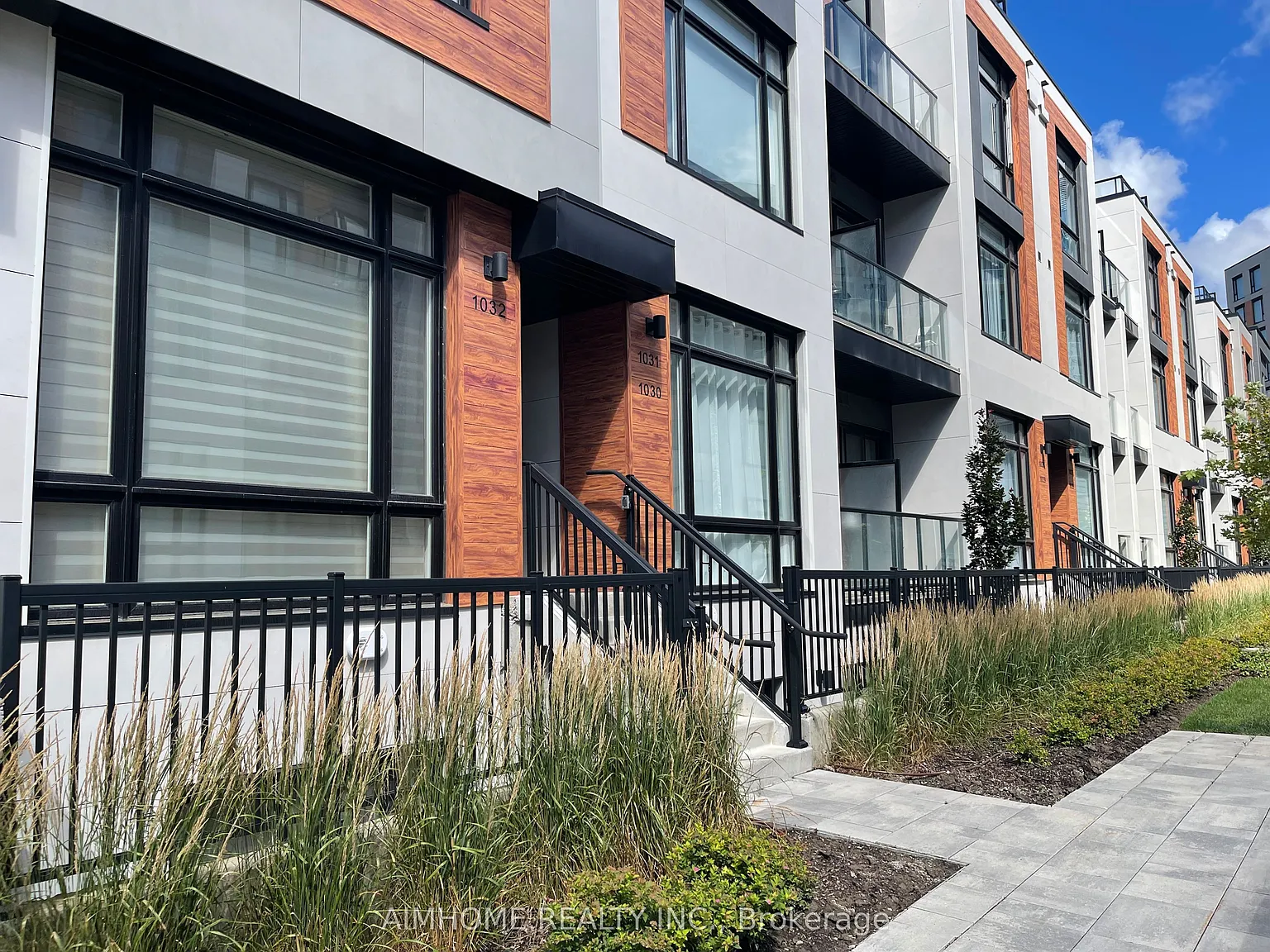 2 bed, $2,850 — Photo 2