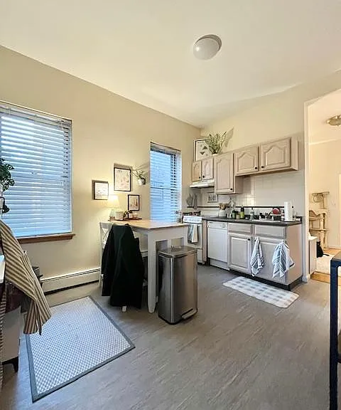 206 Chestnut Hill Ave #5 — Photo 1