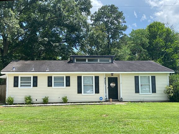 3rd image of 9361 Ponderosa Dr S