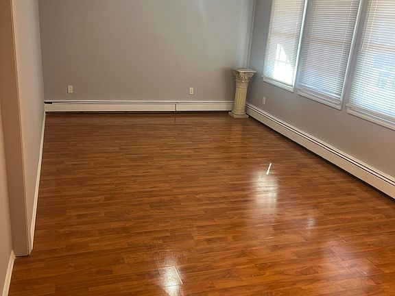 3rd image of 28 Park Ave #1