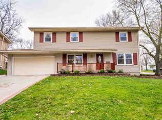 3122 Maplewood Ln, Iowa City, IA 52245
