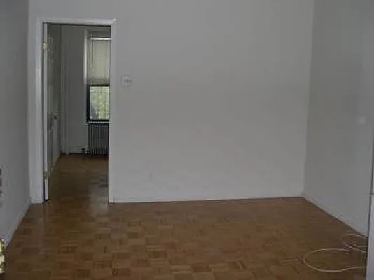 Rented by J Misrahi Realty Corp | media 15